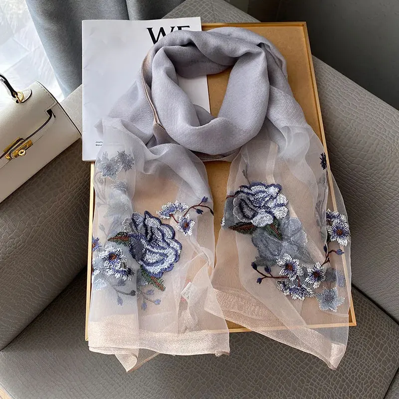 Silk Women Scarf Warm Wool Shawls Lady Wraps Floral Pashmina Embroidery Scarves Foulard Wholesale Hijab Soft Pashmina Bandana
Silk Women Scarf Warm Wool Shawls Lady Wraps Floral Pashmina Embroidery Scarves Foulard Wholesale Hijab Soft Pashmina Bandana