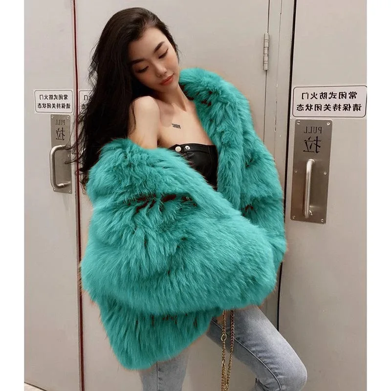 Internet Celebrity Lazy Hooded Fox New Long Coat Faux Fur Plush 2025 Winter Youth Style
Internet Celebrity Lazy Hooded Fox New Long Coat Faux Fur Plush 2025 Winter Youth Style