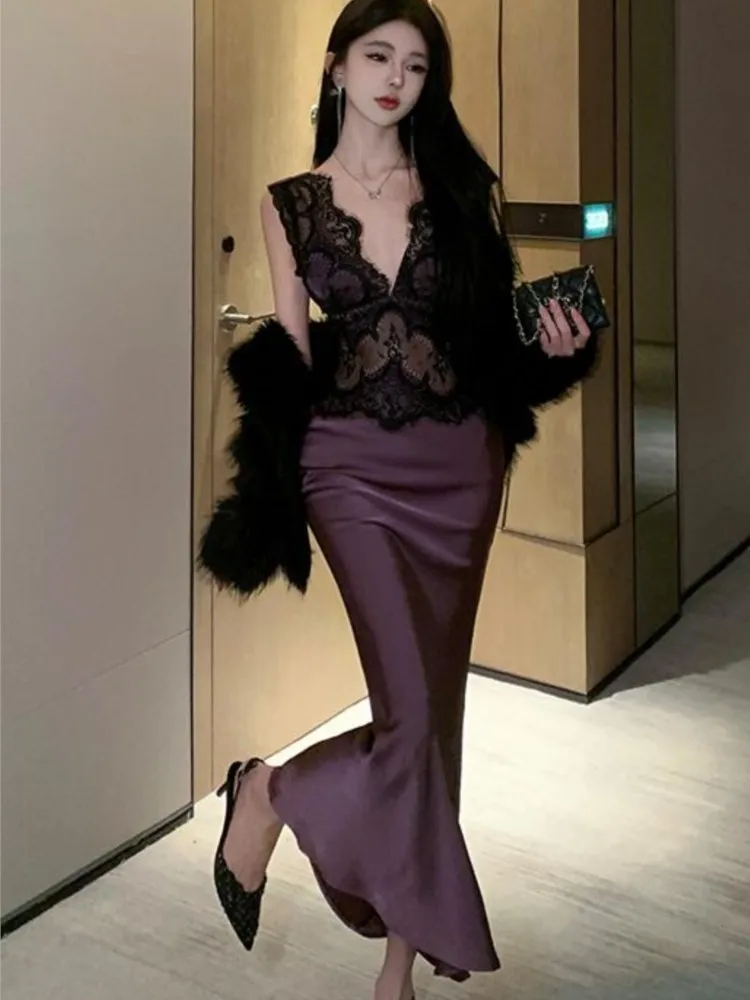 Summer Purple Satin Patchwork Lace Jacquard Midi Dress Women Elegant V-Neck Sling Dress 2025 Korean Bodycon Festival Evening New
Summer Purple Satin Patchwork Lace Jacquard Midi Dress Women Elegant V-Neck Sling Dress 2025 Korean Bodycon Festival Evening New