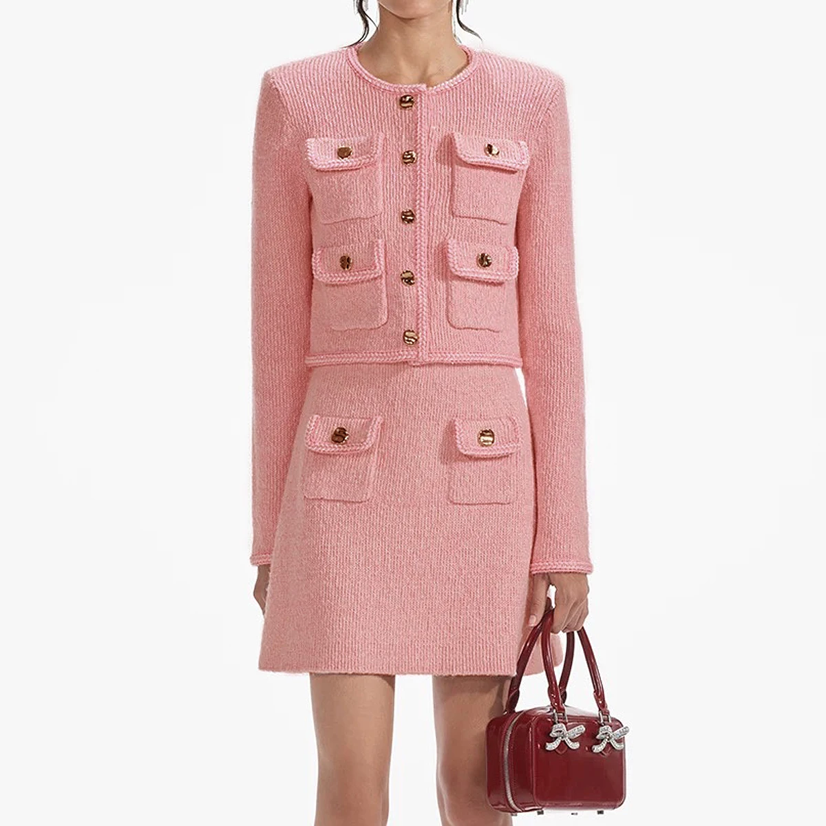 High Quality New Fashionable Luxury Knitted Round Neck Long Sleeved Button Lace Cardigan Slim Fit Pencil Skirt Women's Set
High Quality New Fashionable Luxury Knitted Round Neck Long Sleeved Button Lace Cardigan Slim Fit Pencil Skirt Women's Set