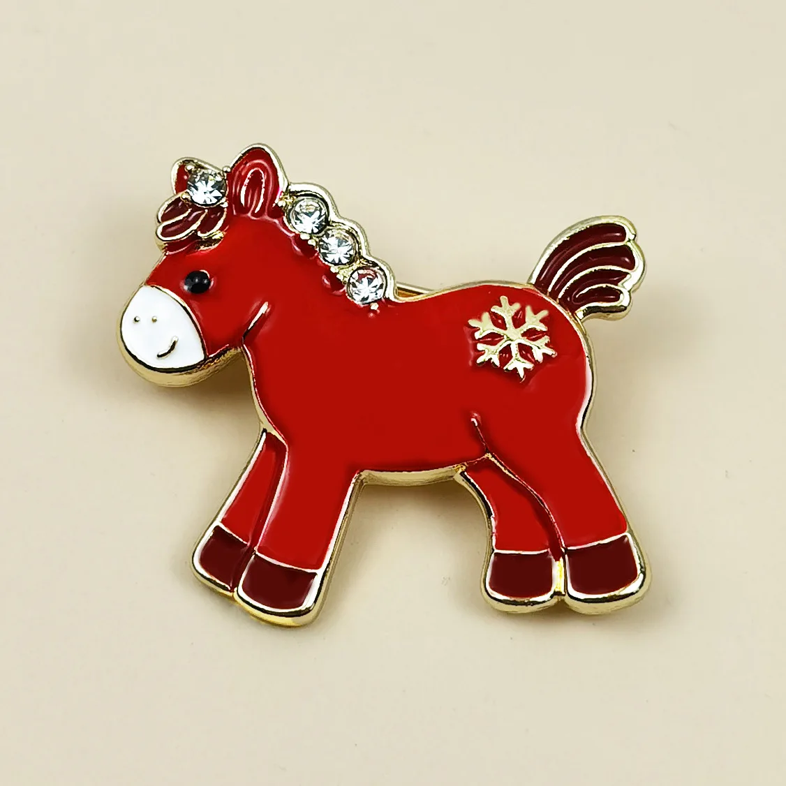 Red Pony Cartoon Brooch Alloy Animal Badge Versatile Clothing Lapel Pin Horse Year Fashion Accessories
Red Pony Cartoon Brooch Alloy Animal Badge Versatile Clothing Lapel Pin Horse Year Fashion Accessories