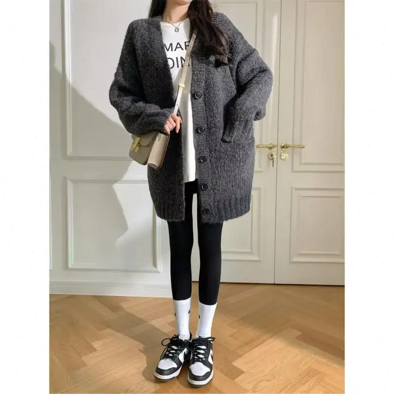 Women Thick Sweaters Full Sleeve V Neck Warm Jumpers Single Breasted Streetwear Loose Cardigan Pockets Knit Slight Strech
Women Thick Sweaters Full Sleeve V Neck Warm Jumpers Single Breasted Streetwear Loose Cardigan Pockets Knit Slight Strech