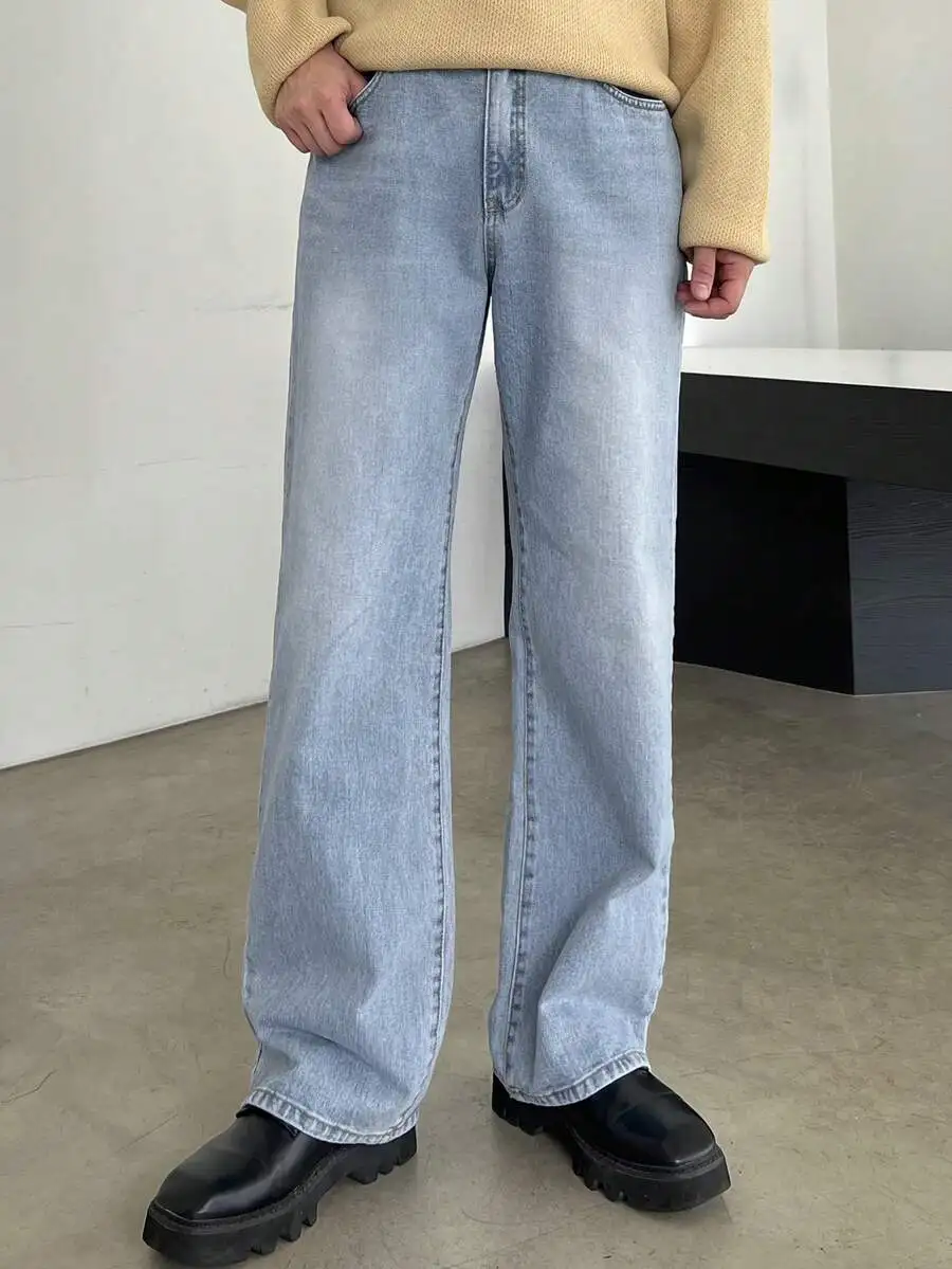 Light Blue Wide Leg Straight Cut Denim Trousers For Men Autumn Casual Wear
Light Blue Wide Leg Straight Cut Denim Trousers For Men Autumn Casual Wear