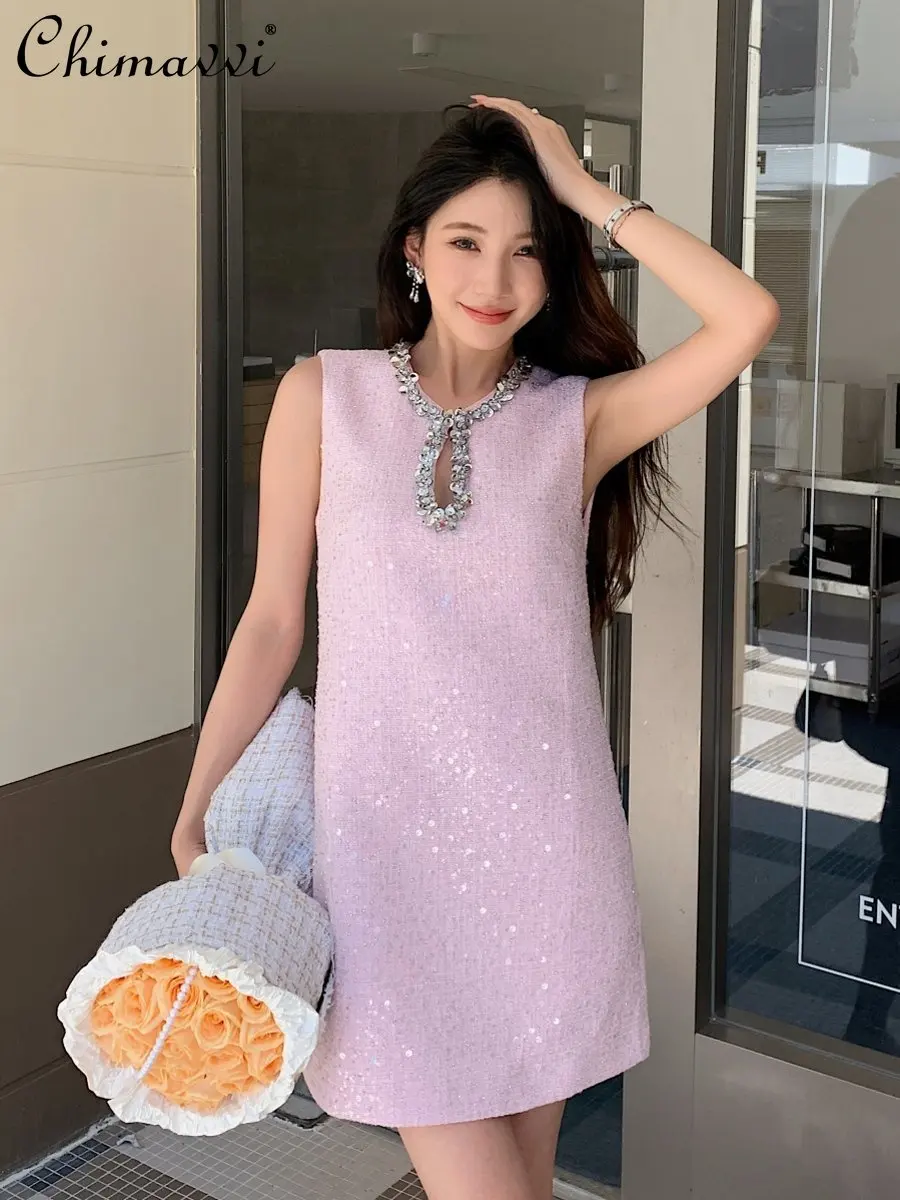Spring and Summer New Women's French Fashion Round Neck Sequined Hollow Sleeveless Dress Slim Temperament Short Party Dresses
Spring and Summer New Women's French Fashion Round Neck Sequined Hollow Sleeveless Dress Slim Temperament Short Party Dresses