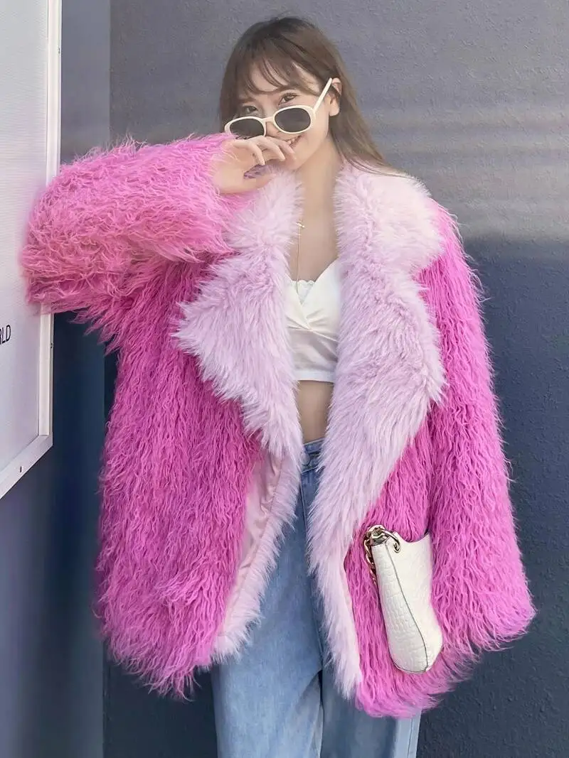 Young Female Fashion Peach Pink Faux Fur Coat Lapel Jacket Lady Shaggy Outerwears Women's Winter Coats Factory Direct Sales
Young Female Fashion Peach Pink Faux Fur Coat Lapel Jacket Lady Shaggy Outerwears Women's Winter Coats Factory Direct Sales