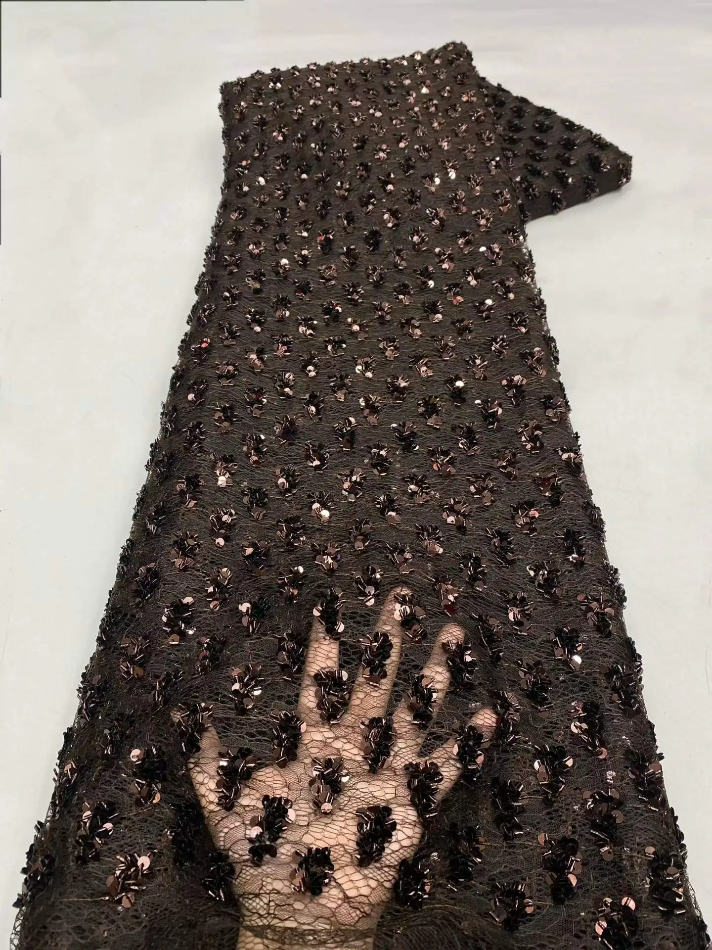 2026 African Nigerian Lace Fabric Embroidery Lace Sequins Mesh Lace High Quality French Tulle Lace Fabric For Bridal Dresses Sew
2026 African Nigerian Lace Fabric Embroidery Lace Sequins Mesh Lace High Quality French Tulle Lace Fabric For Bridal Dresses Sew