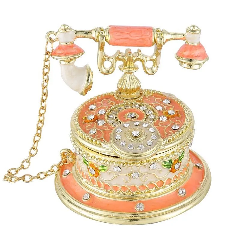Vintage Telephone Shape Mini Jewel Case Zinc Alloy Enamel Rhinestone Earrings Necklace Jewellery Box Organizadores Wedding Gift
Vintage Telephone Shape Mini Jewel Case Zinc Alloy Enamel Rhinestone Earrings Necklace Jewellery Box Organizadores Wedding Gift