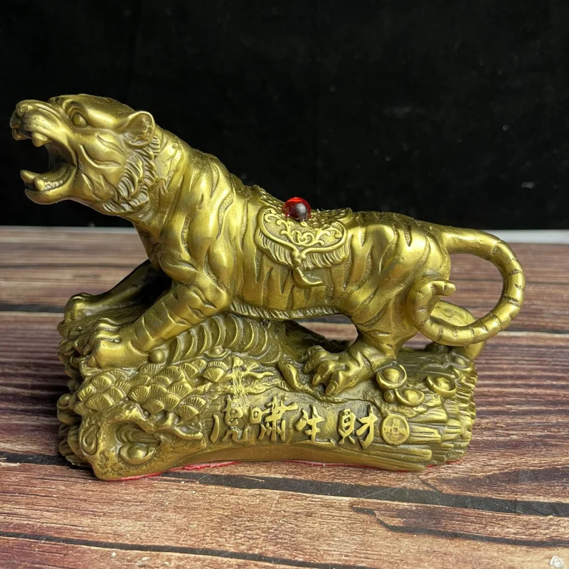 Brass Gemstone Edition: Roaring to Bring Wealth, Zodiac Bronze Tiger Craft Ornament
Brass Gemstone Edition: Roaring to Bring Wealth, Zodiac Bronze Tiger Craft Ornament