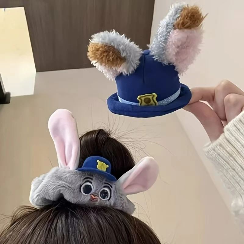Zootopia Judy hair accessory set. Hair bands , hair clips ,Featuring cute ear design,Perfect for gifting to friends,hair jewelry
Zootopia Judy hair accessory set. Hair bands , hair clips ,Featuring cute ear design,Perfect for gifting to friends,hair jewelry