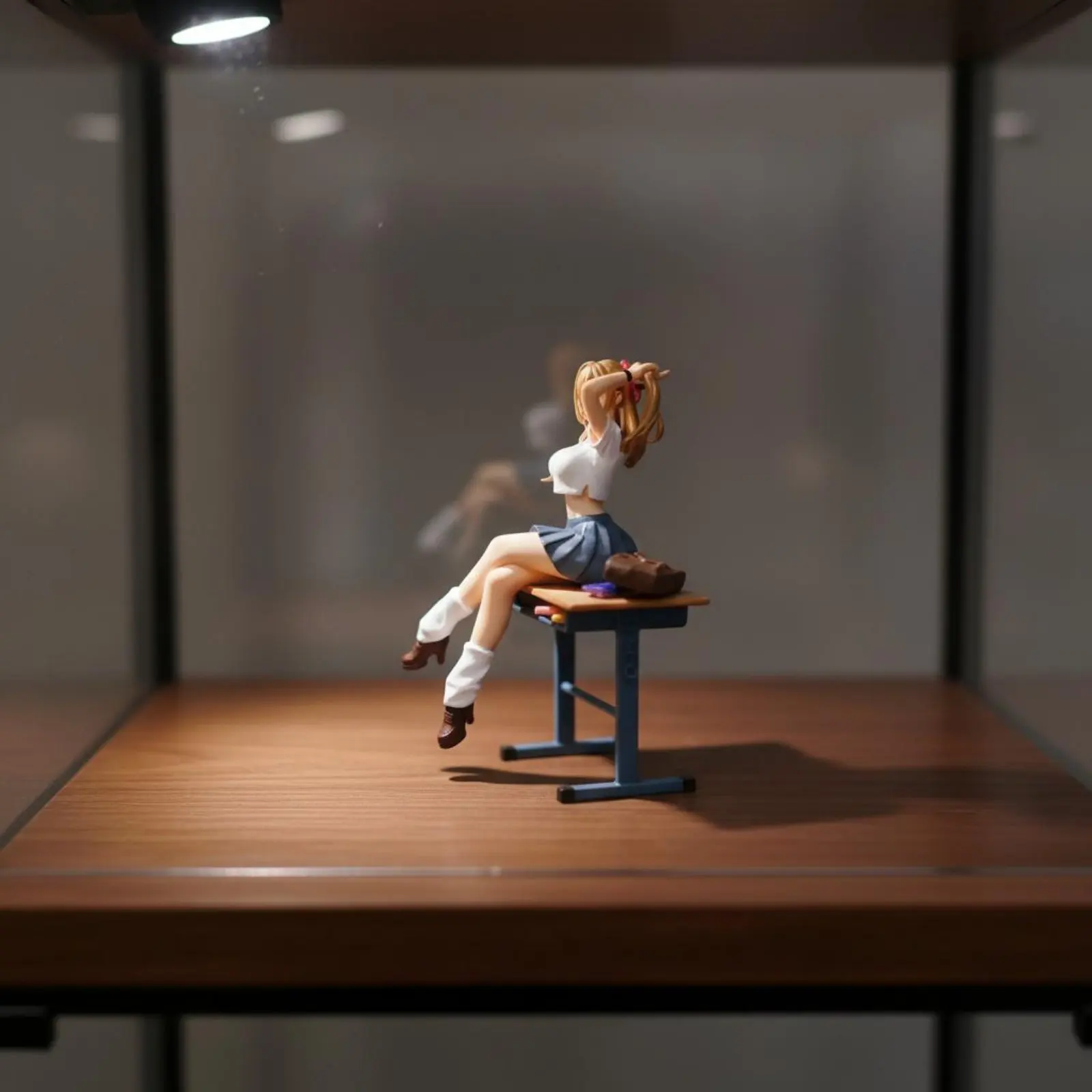 1:64 Girl Figurine Detailed Finish Sitting Girl Figure 1:64 Scale Figure Display Collectible Painted Resin Figurine 3D Printed
1:64 Girl Figurine Detailed Finish Sitting Girl Figure 1:64 Scale Figure Display Collectible Painted Resin Figurine 3D Printed