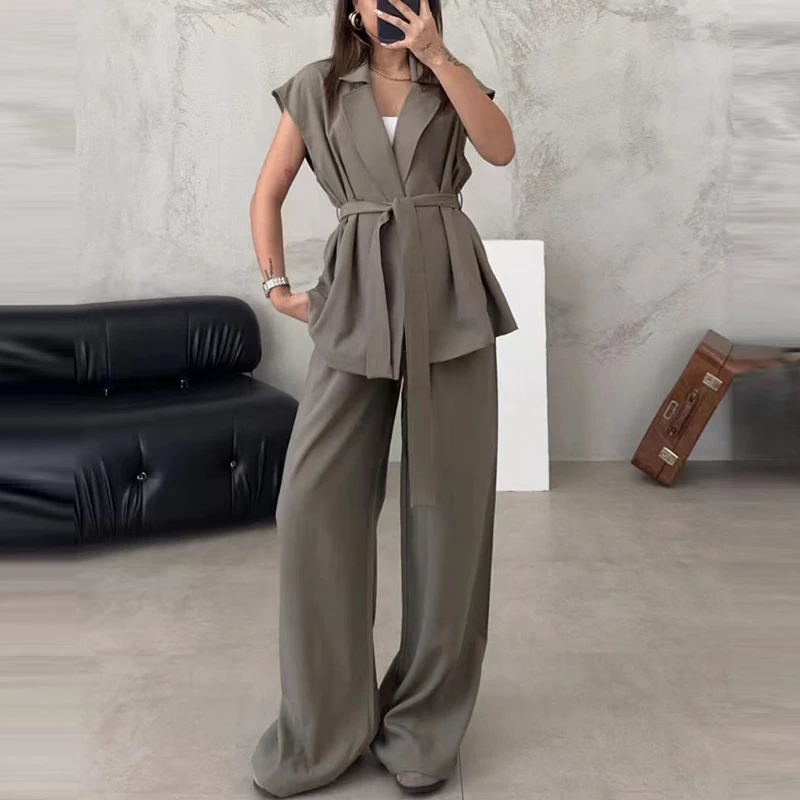 2024 Elegant Fashion Women 2 Piece Set Lapel Sleeveless Vests Slim Belt Coats Vintage Elastic Waist Lace Up Slim Wide Leg Pant
2024 Elegant Fashion Women 2 Piece Set Lapel Sleeveless Vests Slim Belt Coats Vintage Elastic Waist Lace Up Slim Wide Leg Pant