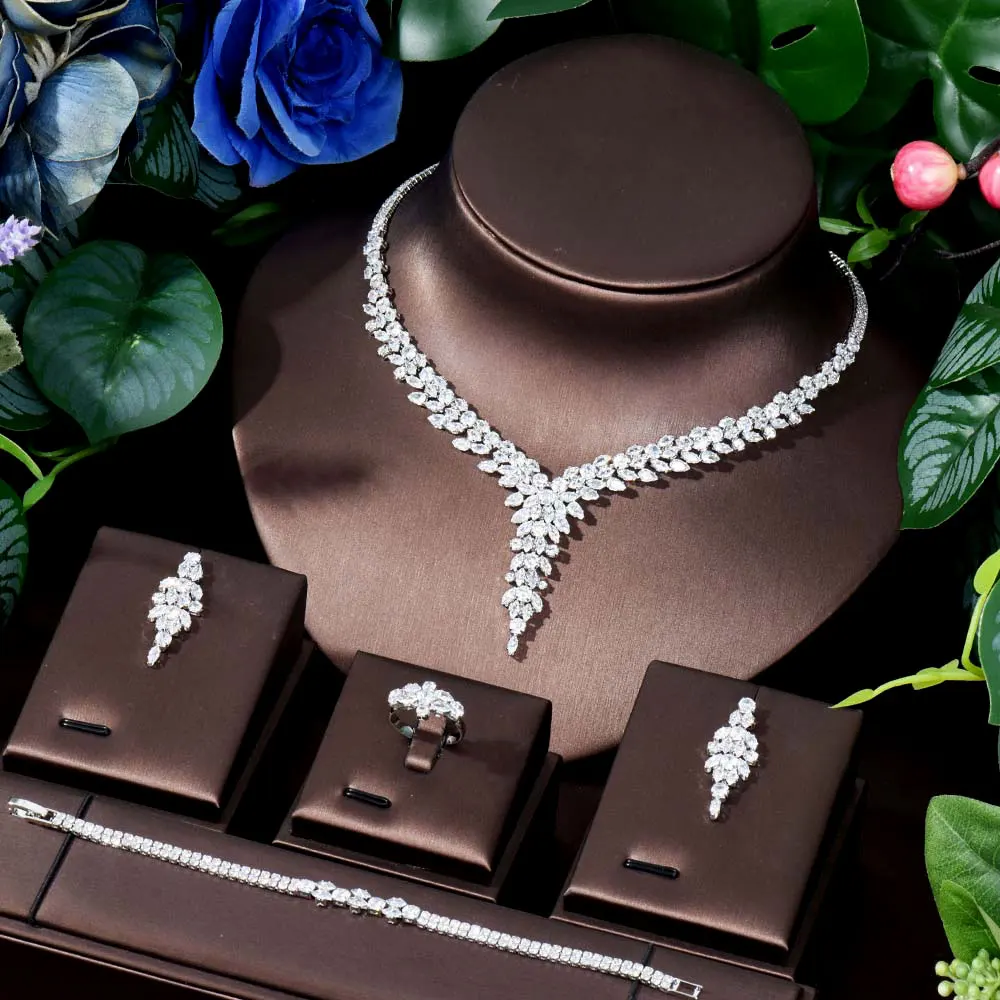 HIBRIDE Elegant Glamour Sense Fashion Accessories Women Necklace Earrings Jewellery Set Party Dinner Dress Party S-465
HIBRIDE Elegant Glamour Sense Fashion Accessories Women Necklace Earrings Jewellery Set Party Dinner Dress Party S-465