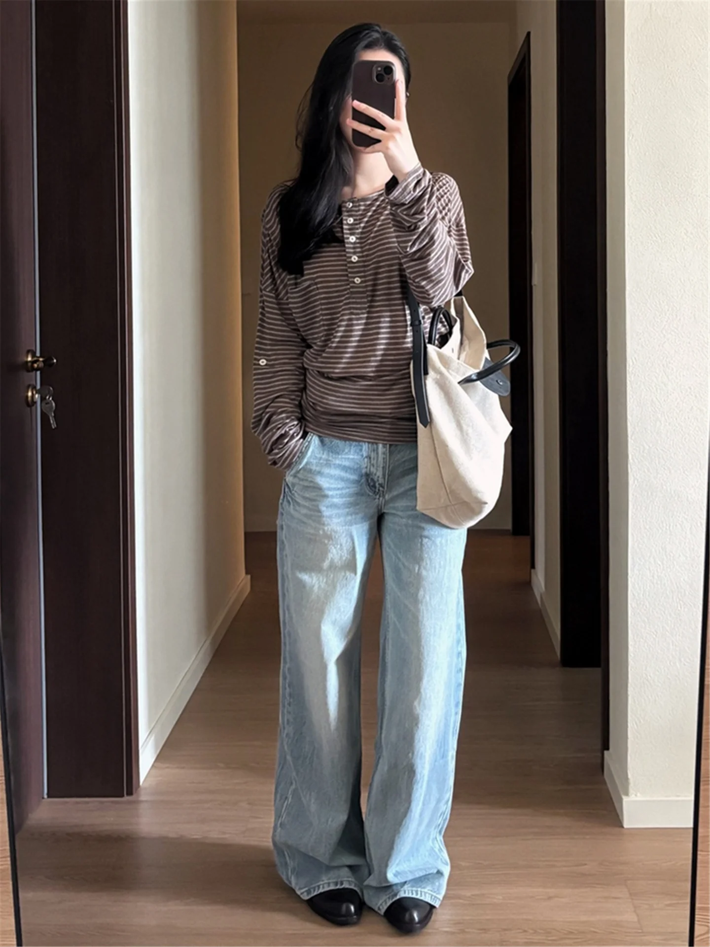 Loose Wide Leg Blue Jeans Women's Spring Fashion Slimming High Waist Long Straight Cotton Denim Casual Comfortable Jeans
Loose Wide Leg Blue Jeans Women's Spring Fashion Slimming High Waist Long Straight Cotton Denim Casual Comfortable Jeans