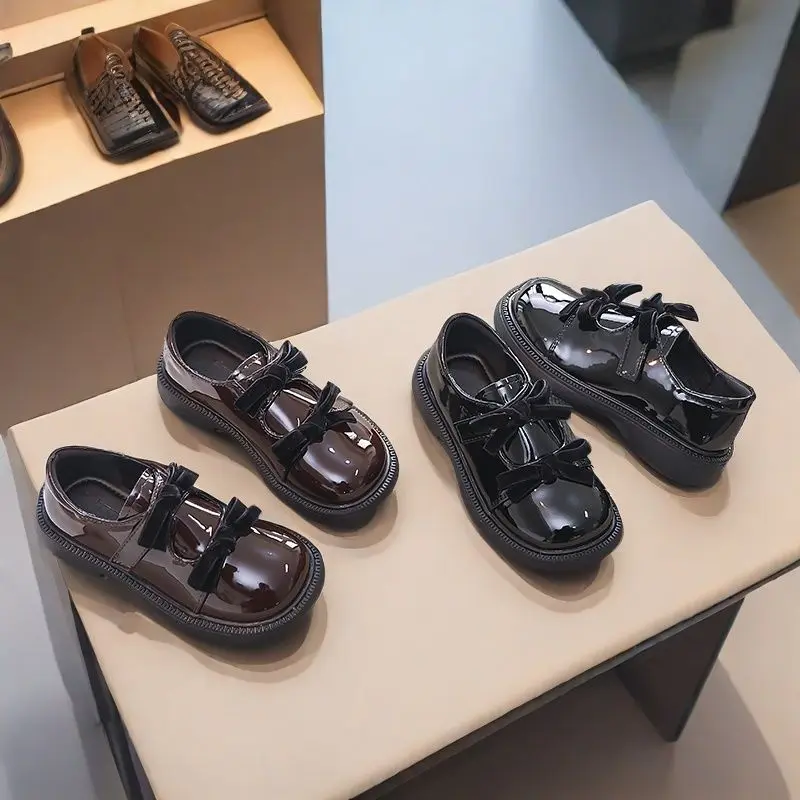 Chic Girls Black Mary Jane Shoes with Double Bowknot Spring Autumn Kids Princess Leather Shoe Fashion Causal Children Flat Shoes
Chic Girls Black Mary Jane Shoes with Double Bowknot Spring Autumn Kids Princess Leather Shoe Fashion Causal Children Flat Shoes