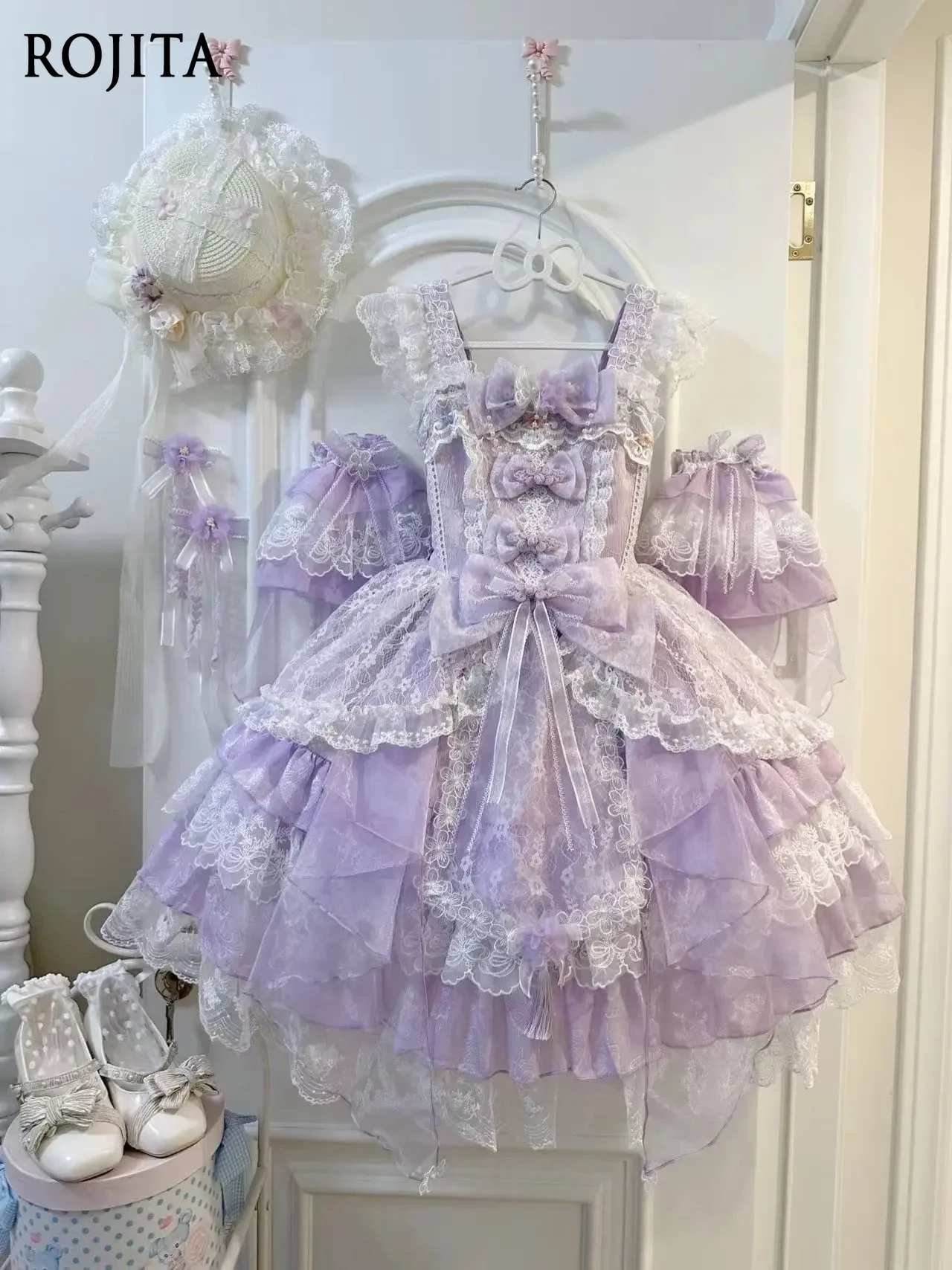 Sweet Purple JSK Strap Dress Women Lace Flying Sleeves Original Design Elegant Square Neck Lolita Style JSK Strap Dress
Sweet Purple JSK Strap Dress Women Lace Flying Sleeves Original Design Elegant Square Neck Lolita Style JSK Strap Dress