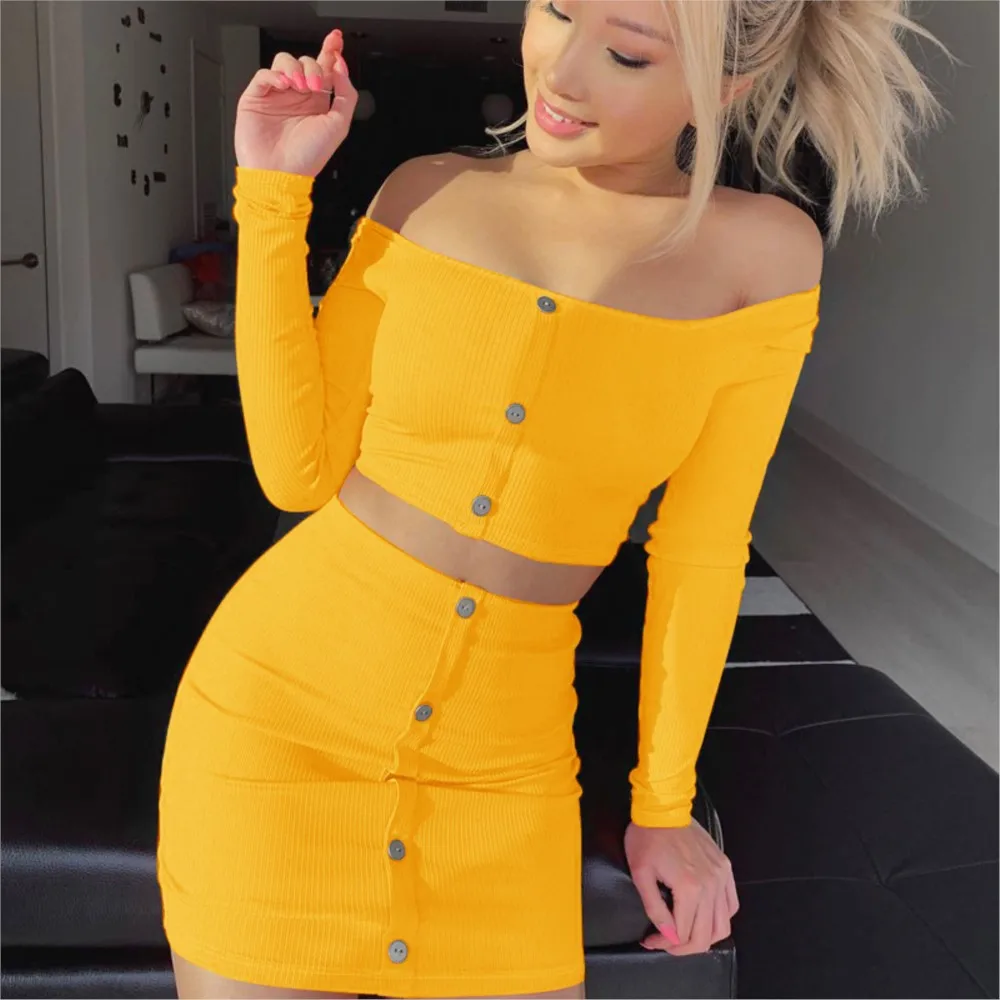 Women Sexy One-shoulder Short Tops Short Skirt Two Piece Spring New Fashion Knitted Waist Wrap Hip Skirt Female Party Dress Set
Women Sexy One-shoulder Short Tops Short Skirt Two Piece Spring New Fashion Knitted Waist Wrap Hip Skirt Female Party Dress Set