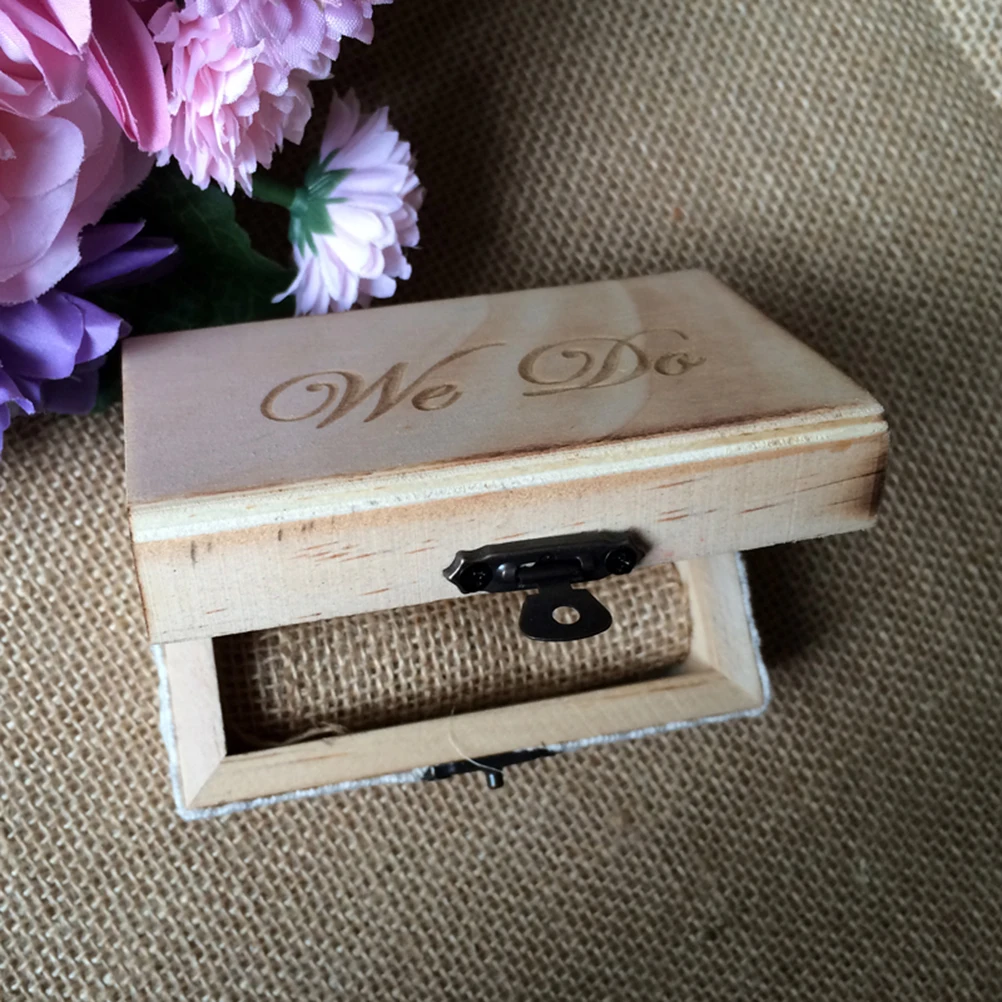 Wooden Ring Box for Wedding Proposal Rustic Decor Vintage Bridesmaid Log Holder WE DO Carved Metal Lock Keepsake Gift Packaging
Wooden Ring Box for Wedding Proposal Rustic Decor Vintage Bridesmaid Log Holder WE DO Carved Metal Lock Keepsake Gift Packaging