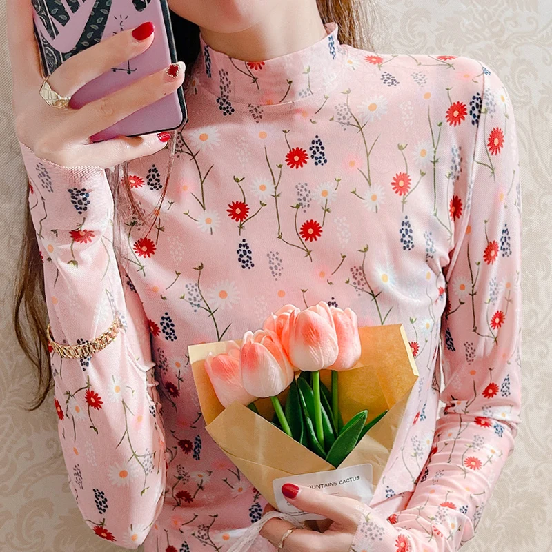 Thin Long Sve Lace Base irt Women Summer Me T-irt Ice Silk f High Collar Slipover Top Breathable Comfortable Base...
Thin Long Sve Lace Base irt Women Summer Me T-irt Ice Silk f High Collar Slipover Top Breathable Comfortable Base...