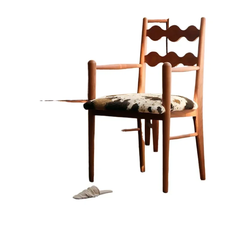 Solid wood chair with armrests, backrest medieval home dining chair, casual office, retro flannel single study desk and chair
Solid wood chair with armrests, backrest medieval home dining chair, casual office, retro flannel single study desk and chair