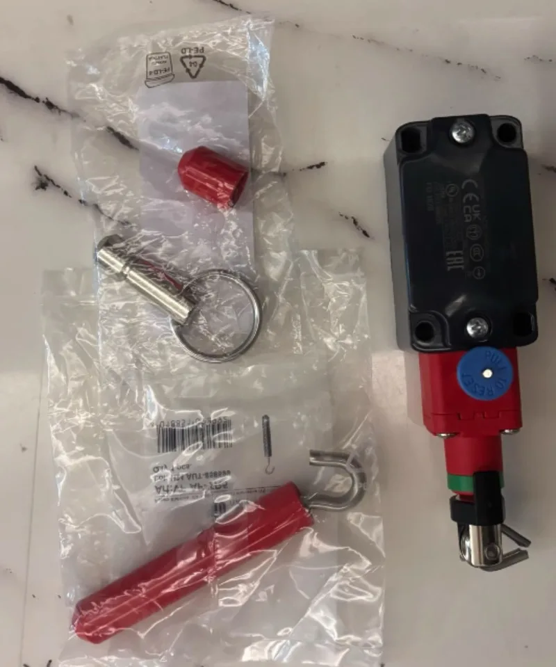 FD1878 safety pull rope switch Italian original
FD1878 safety pull rope switch Italian original