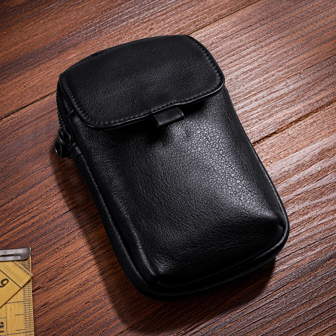 Genuine Leather Waist Bag Vertical Belt Loop Pouch Top Grain Cowhide Men Hanging Buckle Phone Bag
Genuine Leather Waist Bag Vertical Belt Loop Pouch Top Grain Cowhide Men Hanging Buckle Phone Bag