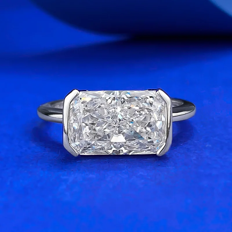Charm 3ct Lab Moissanite Diamond Ring 100% Real 925 Sterling Silver Party Wedding Band Rings for Women Engagement Jewelry Gift
Charm 3ct Lab Moissanite Diamond Ring 100% Real 925 Sterling Silver Party Wedding Band Rings for Women Engagement Jewelry Gift