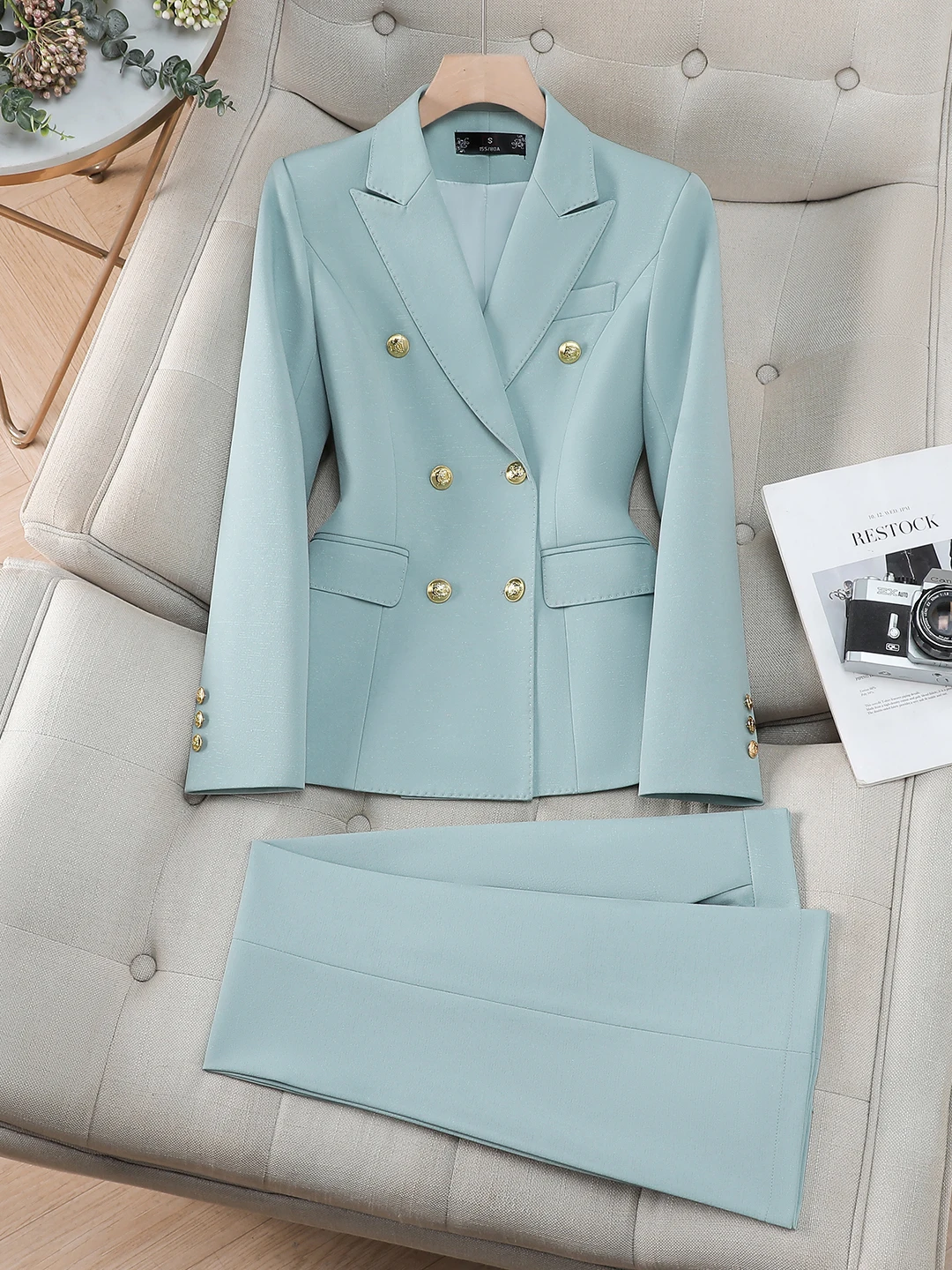 Elegant Professional Women's Suit Jacket Spring New Style Commute Double Button Art Exam Broadcast West Pants
Elegant Professional Women's Suit Jacket Spring New Style Commute Double Button Art Exam Broadcast West Pants