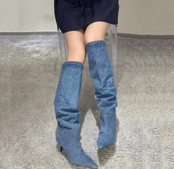 Winter Women Fashion Blue Jeans Denim Pointed Toe Knee High Boots Lady 65 mm Stiletto Heel Pleated Tube Long Botas Shoes Size 40
Winter Women Fashion Blue Jeans Denim Pointed Toe Knee High Boots Lady 65 mm Stiletto Heel Pleated Tube Long Botas Shoes Size 40