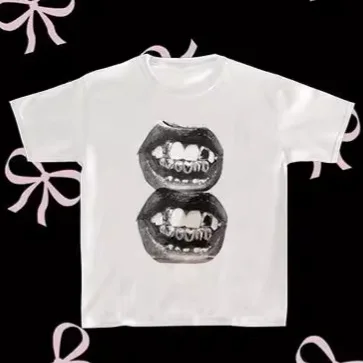 Summer American Y2K Cotton T-shirt Tops Fashion Ins Harajuku Pattern Print Retro Streetwear Hip-hop Short-sleeved T-shirt
Summer American Y2K Cotton T-shirt Tops Fashion Ins Harajuku Pattern Print Retro Streetwear Hip-hop Short-sleeved T-shirt