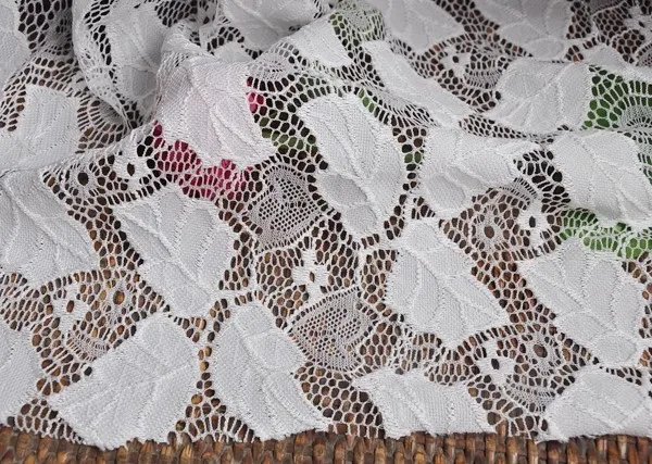 1yard Leaf lace tela Soft and stretchy clothing, skirt surface, curtains, decorative background fabric
1yard Leaf lace tela Soft and stretchy clothing, skirt surface, curtains, decorative background fabric