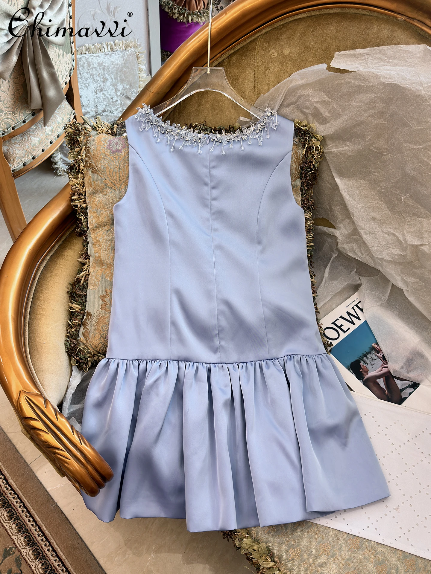2025 Summer New Heavy Beaded Fringed Pendant Round Neck Sleeveless Dress Fashion Round Neck Elegant Sweet Short Women's Dress
2025 Summer New Heavy Beaded Fringed Pendant Round Neck Sleeveless Dress Fashion Round Neck Elegant Sweet Short Women's Dress