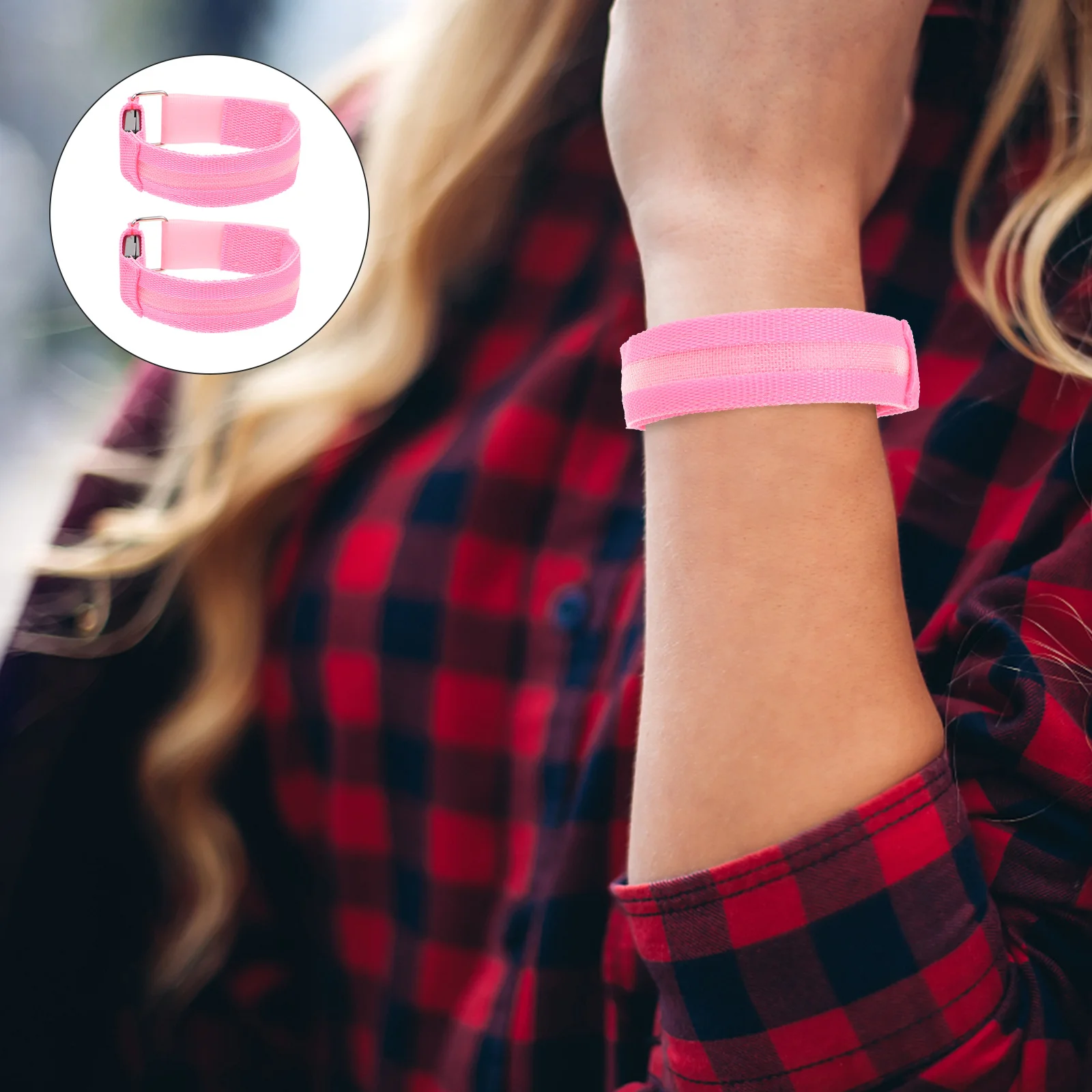 2Pcs LED Running Bracelets Glow in Dark Waterproof Reflective Armbands for Outdoor Safety Night Running Cycling Rechargeable
2Pcs LED Running Bracelets Glow in Dark Waterproof Reflective Armbands for Outdoor Safety Night Running Cycling Rechargeable