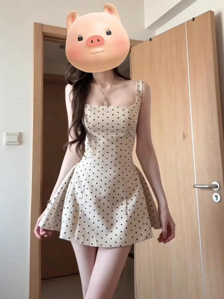 Summer New Polka Dot Svel Dr Women's Sweet Personali High Waist A-Line ort Skirt Ele Square Collar Gown
Summer New Polka Dot Svel Dr Women's Sweet Personali High Waist A-Line ort Skirt Ele Square Collar Gown