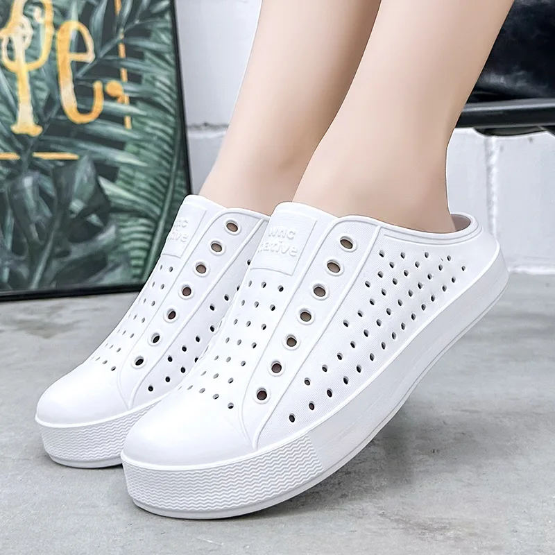 Summer Clogs Men Women Slippers Casual Breathable Soft Sole Non Slip Hollow Water Sandals Outdoor Shoes Trendy Clogs Sandals
Summer Clogs Men Women Slippers Casual Breathable Soft Sole Non Slip Hollow Water Sandals Outdoor Shoes Trendy Clogs Sandals