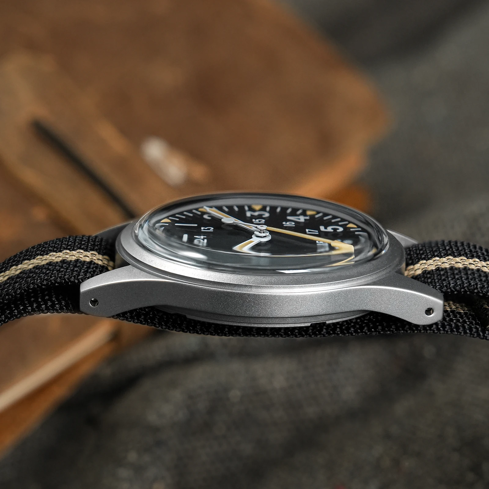 GW9 Luminous 100m Waterproof Watches
GW9 Luminous 100m Waterproof Watches