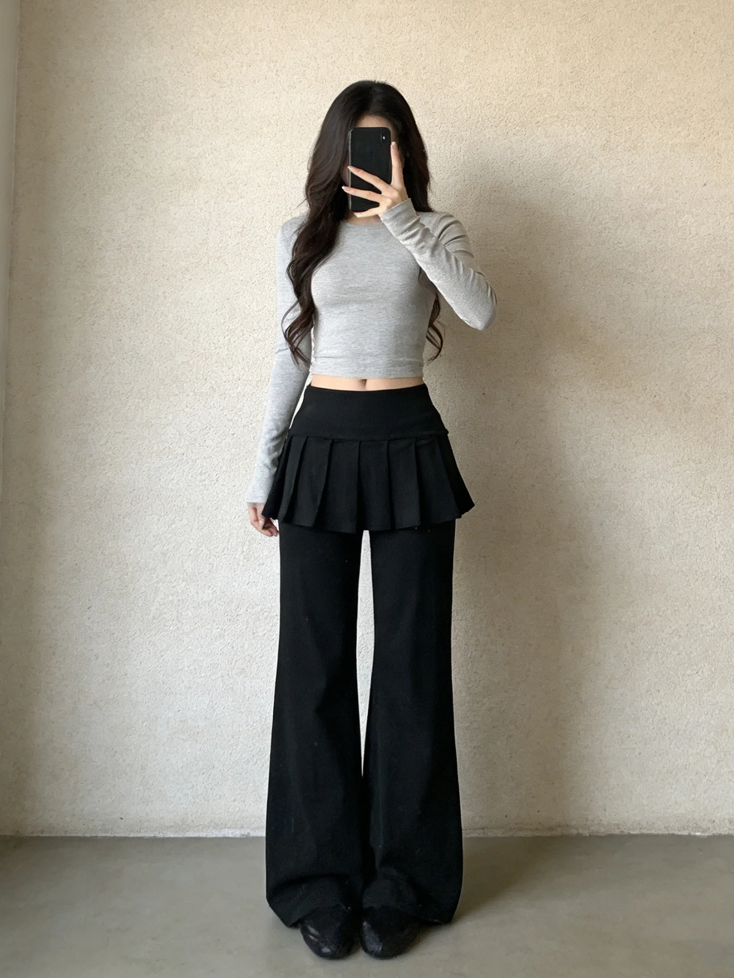 Американские свободные широкие брюки-клеш для женщин, новинка ранней весны, повседневные брюки с высокой талией
Американские свободные широкие брюки-клеш для женщин, новинка ранней весны, повседневные брюки с высокой талией