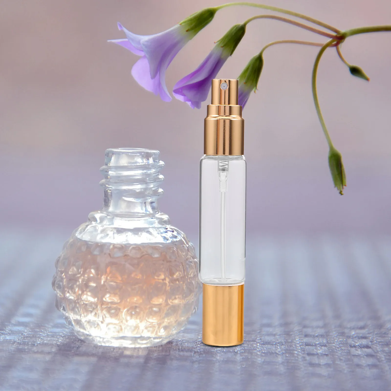 8Pcs Amber Glass Roller Bottles 10Ml Dual-Head Refillable Essential Oil Perfume Bottles Leakproof Travel Aromatherapy Facial
8Pcs Amber Glass Roller Bottles 10Ml Dual-Head Refillable Essential Oil Perfume Bottles Leakproof Travel Aromatherapy Facial