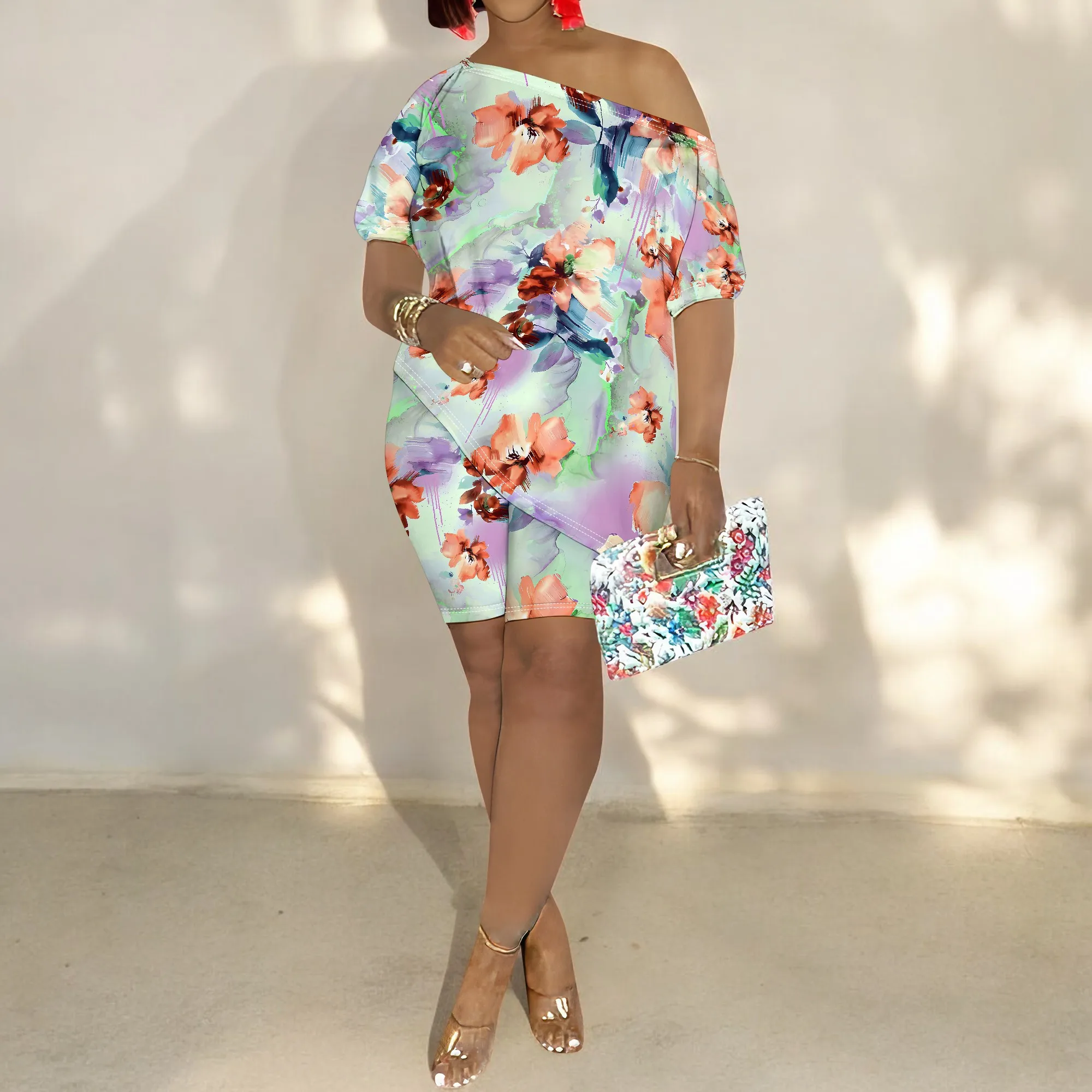 Women Casual Floral Print 2 Piece Outfits Short Sleeve Irregular Top Bodycon Short Leg Pants Set Tracksuits
Women Casual Floral Print 2 Piece Outfits Short Sleeve Irregular Top Bodycon Short Leg Pants Set Tracksuits