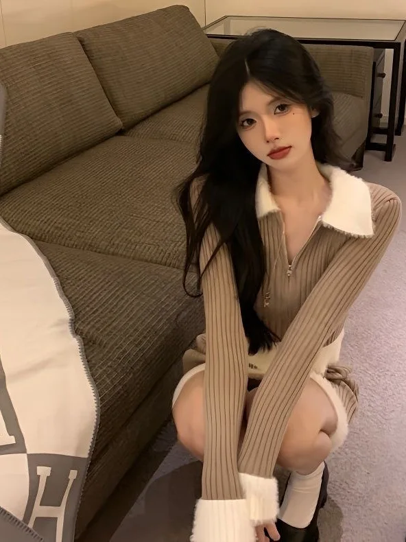 Fall Winter Hong Kong Style Short Quilted Sweater Set Women Pure Desire Spicy Girl Half Length Skirt High Waist Cardigan
Fall Winter Hong Kong Style Short Quilted Sweater Set Women Pure Desire Spicy Girl Half Length Skirt High Waist Cardigan