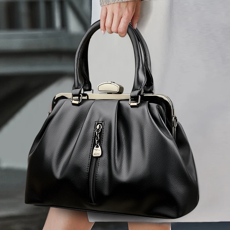 Luxury Brand Designer Women Shoulder Bag High Quality Soft Leather Girl Handbag Wallet Leisure Large Capacity Shopping Bags Sac
Luxury Brand Designer Women Shoulder Bag High Quality Soft Leather Girl Handbag Wallet Leisure Large Capacity Shopping Bags Sac