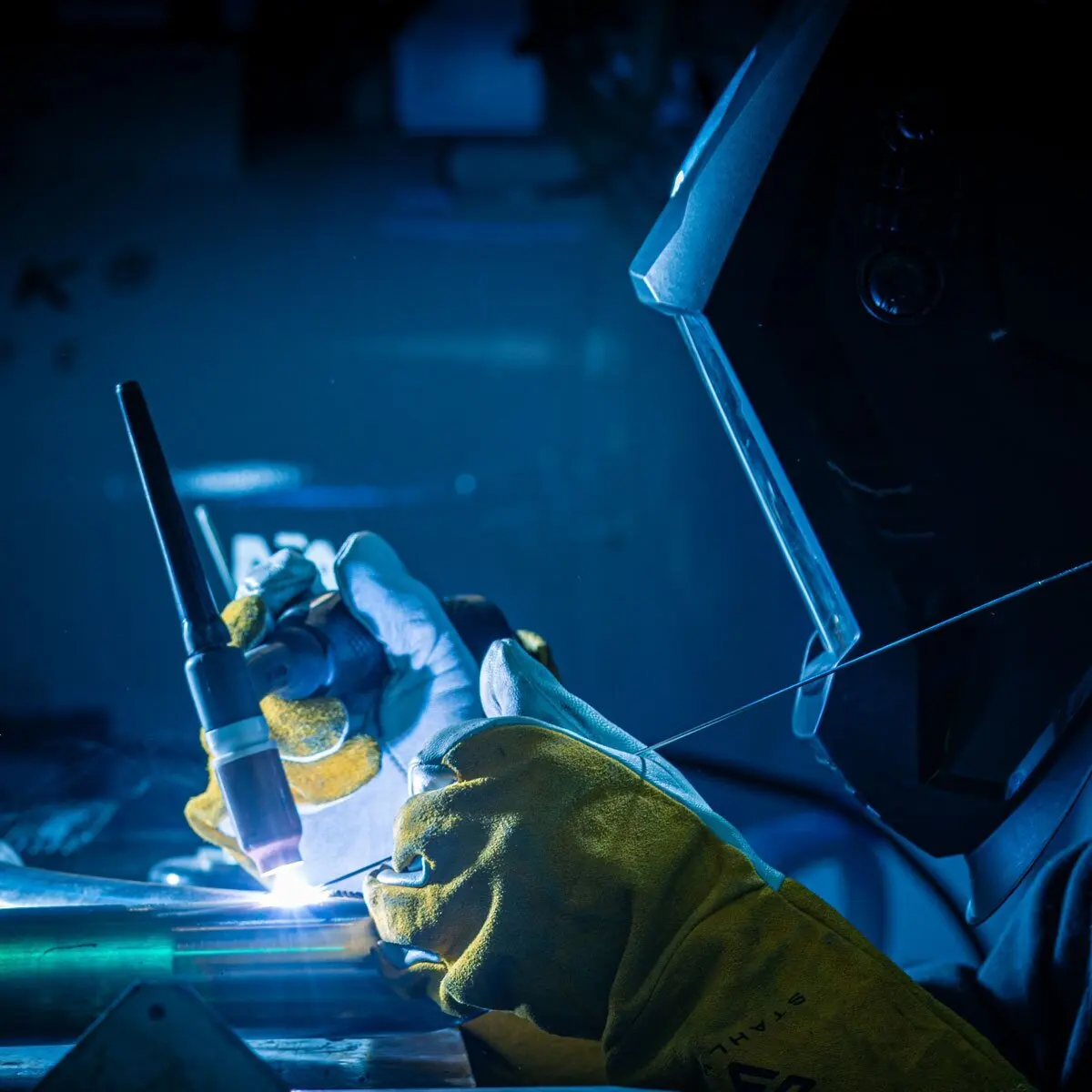 Инверторный сварочный аппарат IGBT ACDC TIG MMA Импульсный сварочный аппарат для алюминия 4 в 1, 200 А
Инверторный сварочный аппарат IGBT ACDC TIG MMA Импульсный сварочный аппарат для алюминия 4 в 1, 200 А