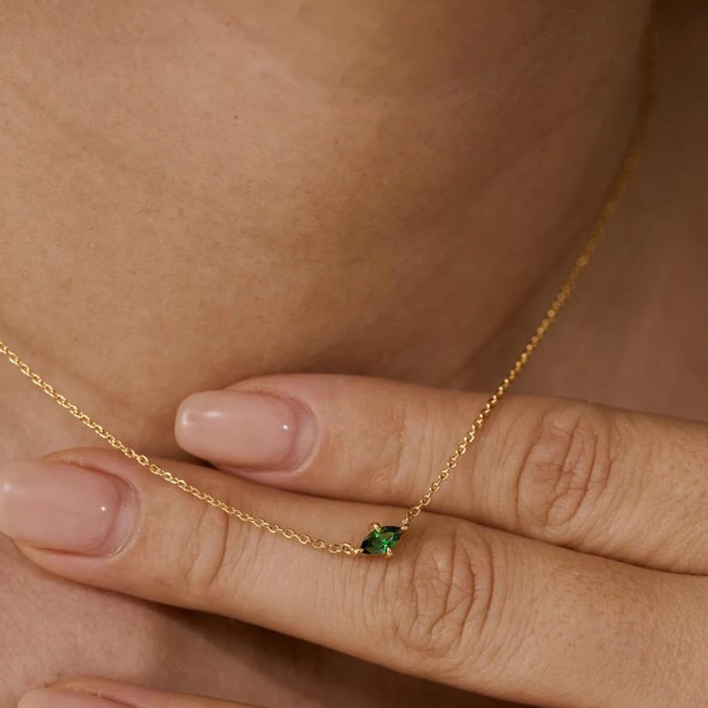 Single birthstone of Marquis, small gold necklace, her birthday gift, Mother's Day gift, gift for mom
Single birthstone of Marquis, small gold necklace, her birthday gift, Mother's Day gift, gift for mom