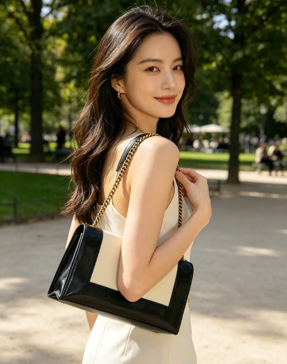 Wholesale priceMinimalist Black and White Colorblock Leather Tote Bag for Women Large Capacity Shoulder Bag for Work Travel and
Wholesale priceMinimalist Black and White Colorblock Leather Tote Bag for Women Large Capacity Shoulder Bag for Work Travel and