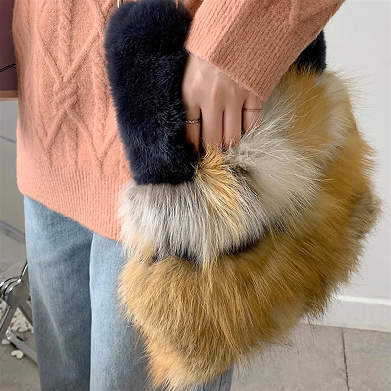 Luxury Winter Fur Bag Women's Fashion Designer Luxury Fox Fur Large Capacity Handbag Fashion Portable Shoulder Bag
Luxury Winter Fur Bag Women's Fashion Designer Luxury Fox Fur Large Capacity Handbag Fashion Portable Shoulder Bag