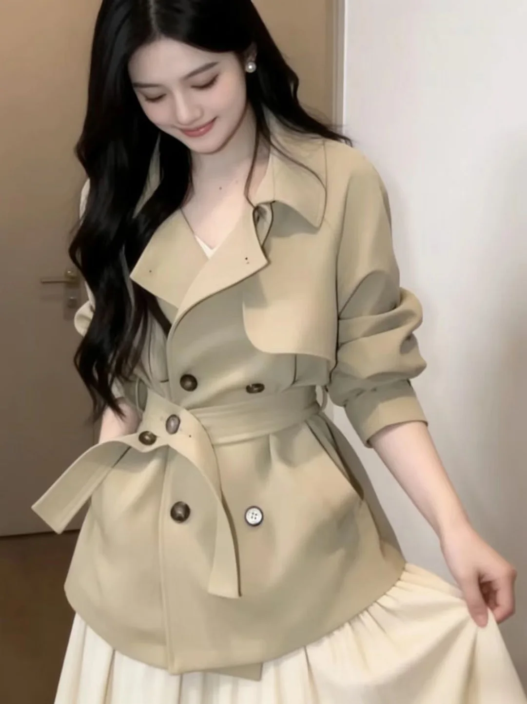 High Quality Fashionable Long Sleeve Women's Jacket Spring 2026 Korean Design Waist-Cinching Versatile Slimming Windbreaker
High Quality Fashionable Long Sleeve Women's Jacket Spring 2026 Korean Design Waist-Cinching Versatile Slimming Windbreaker