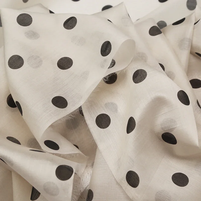 Black Dot Digital Printing Fabric Translucent Tulle Fabric Lightweight Simulation Silk Cotton for Sewing Shirt Dress Clothing
Black Dot Digital Printing Fabric Translucent Tulle Fabric Lightweight Simulation Silk Cotton for Sewing Shirt Dress Clothing
