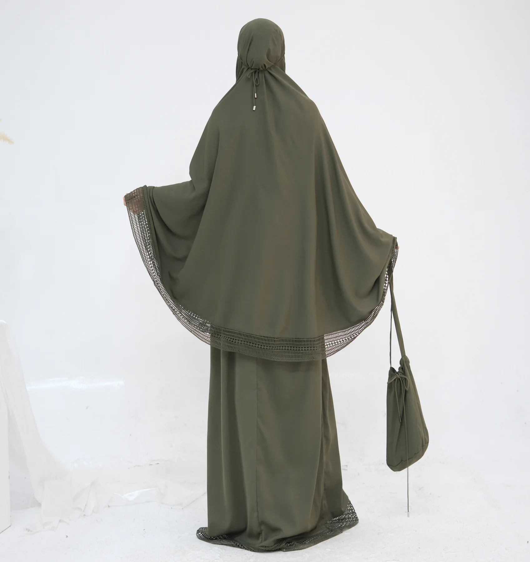 4 шт., юбка Ид Джеллаба Химар, мусульманское женское молитвенное платье, коврик, исламская одежда, халат Рамадана Абая, буржа, Джалабия, кафтан Джалабия
4 шт., юбка Ид Джеллаба Химар, мусульманское женское молитвенное платье, коврик, исламская одежда, халат Рамадана Абая, буржа, Джалабия, кафтан Джалабия