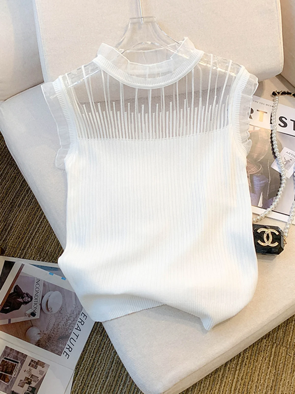 Women's Sleeveless Knitted Ice Silk Top Thin Design Sense Sample Garment No Tag Large Brand Commute Style Short Length
Women's Sleeveless Knitted Ice Silk Top Thin Design Sense Sample Garment No Tag Large Brand Commute Style Short Length