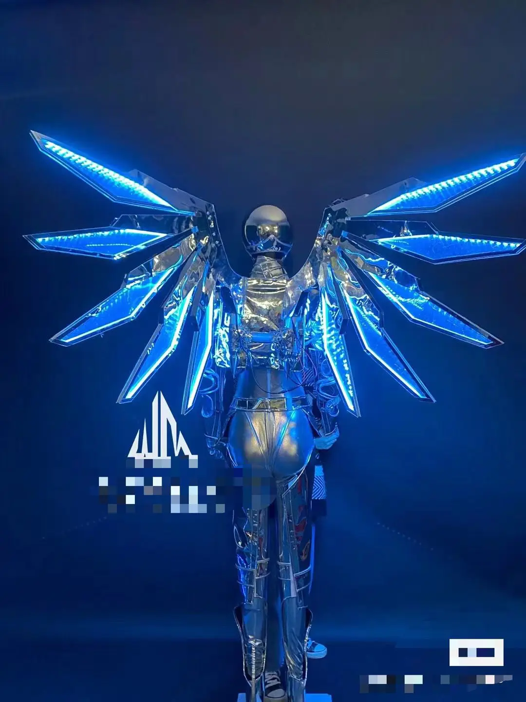 Furture show Cosplay Costume nightclub bar music festival Gala outfit singer Stage performance clothing led light up wings
Furture show Cosplay Costume nightclub bar music festival Gala outfit singer Stage performance clothing led light up wings