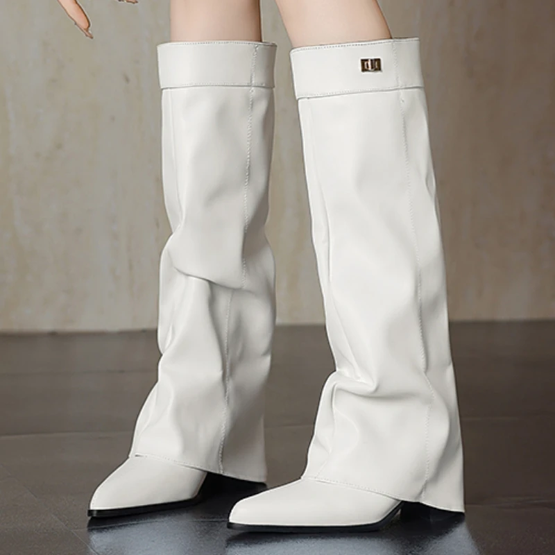 Women's Knee High Boots Black White Turned-over Edge Cowboys Boot Sexy Buckle Block Heels Long Footwear Shoes Ladies Large Size
Women's Knee High Boots Black White Turned-over Edge Cowboys Boot Sexy Buckle Block Heels Long Footwear Shoes Ladies Large Size